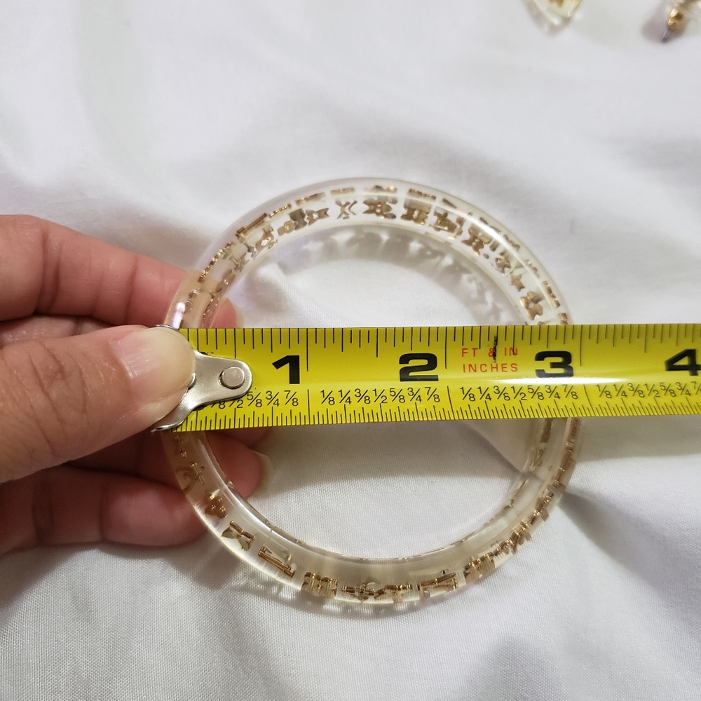 Authentic Louis Vuitton Earrings and bracelet set. - Picture 6 of 12